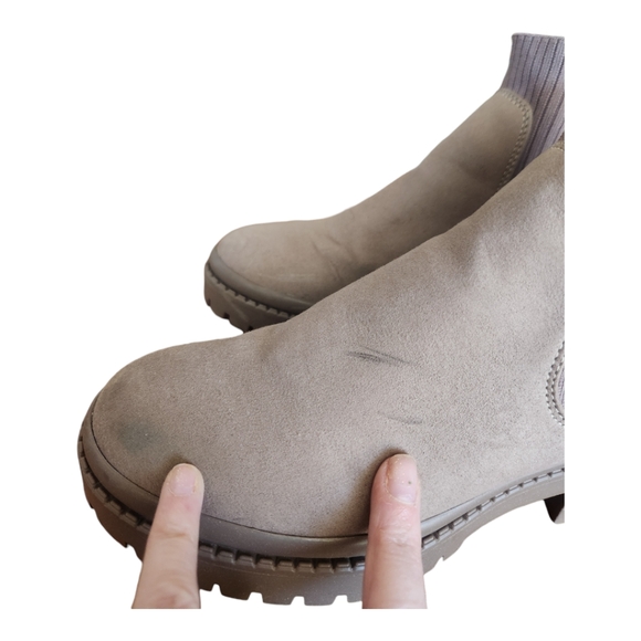 Steve Madden Kids Hazzel Pullon Zip Chelsea Boots size 3 Taupe - Picture 11 of 13